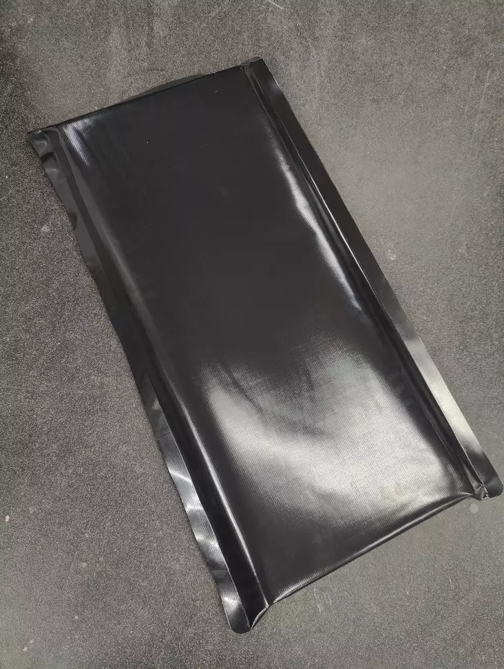 Asentajan polvityyny - Autotalliin - svm0000008520 - 1