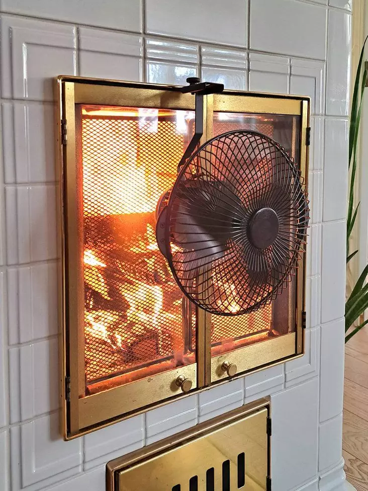 Kamiinapuhallin tulipesän luukkuun - Tulisijatarvikkeet - 6410416495491 - 1