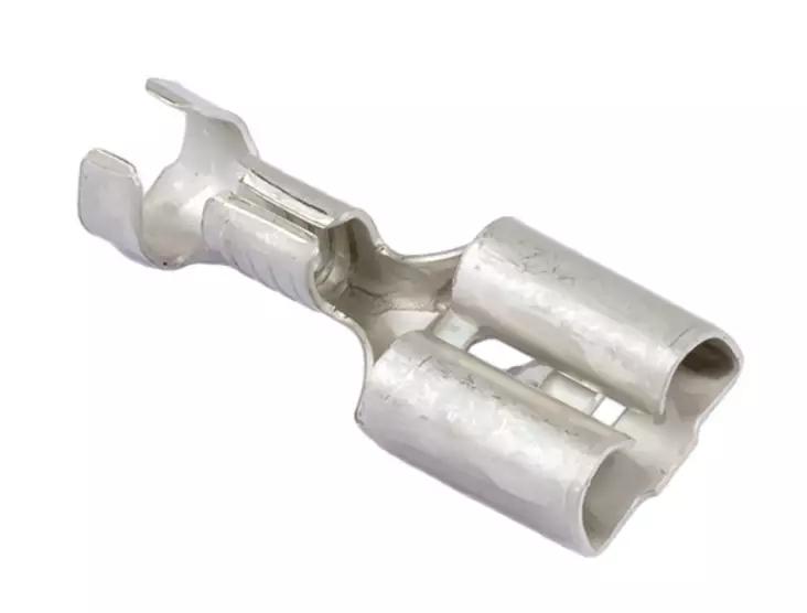 Liitin esipuristettu 1,0-2,5mm2 - Autosähkötarvikkeet - 1101651 - 1