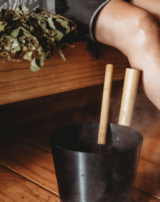 Rento saunakiulu alumiini musta - Saunatarvikkeet - 6410412182272 - 1