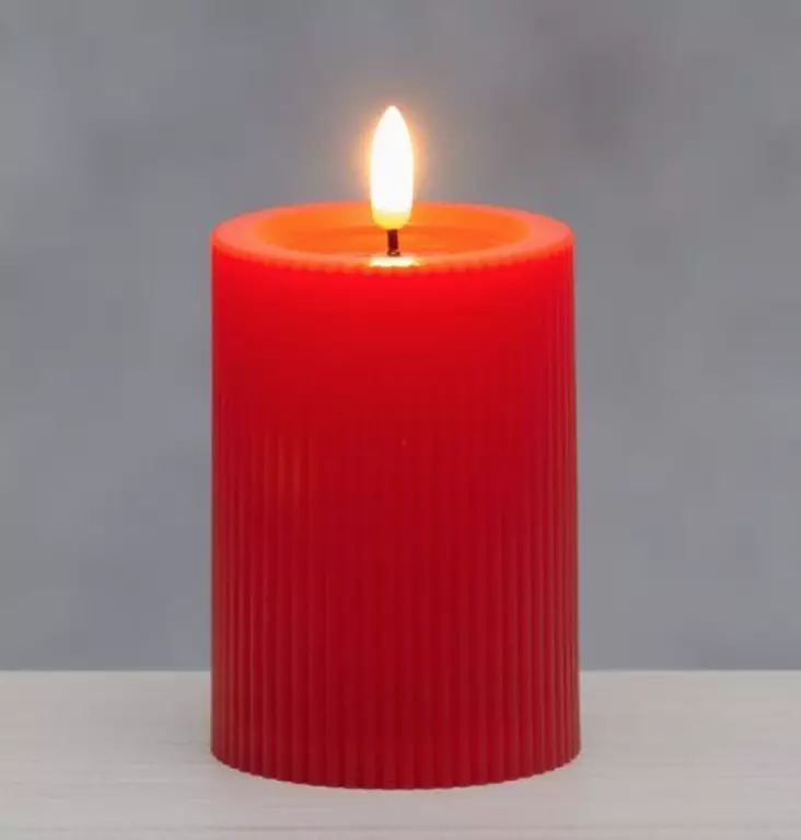 3D pöytäkynttilä sulapinta uritettu - Kynttilät - 6410416489193 - 1
