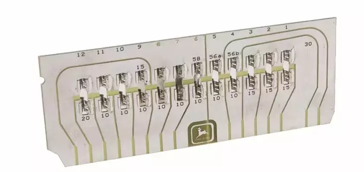 Piirilevy sopii, John Deere - Sähköjärjestelmä - svm000008903 - 1