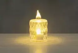 Minikynttilä LED lämmin valkoinen - Kynttilät - 6410416485904 - 1