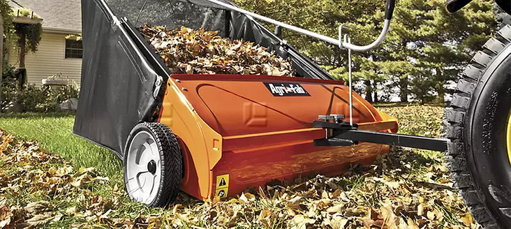 Ruohon/lehtienkerääjä AgriFab Smart Sweep 44" 700 litraa - Lehtipuhaltimet, lehtienkerääjät - 5700036220636 - 1