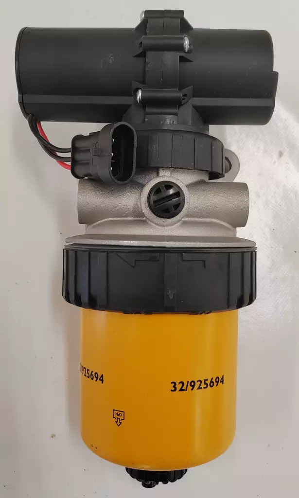 Sähköinen polttoainepumppu suodattimella - Polttoainesuodattimet - 17193986 - 1