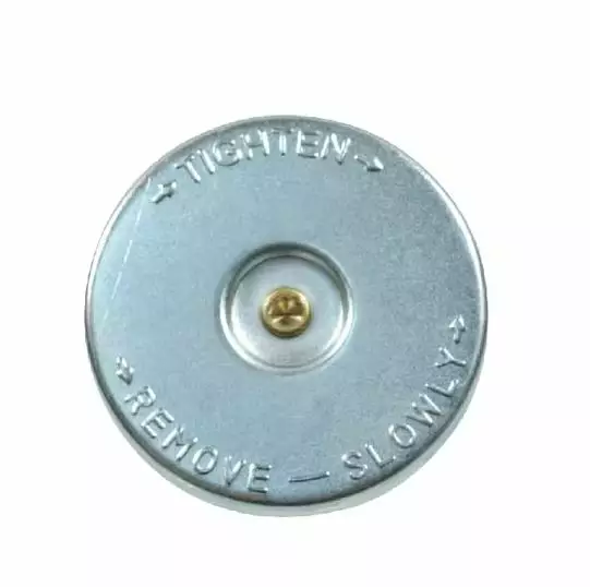 Polttoaine ja öljykorkki, sopii Ford - Polttoainejärjestelmä - 5700032797057 - 1