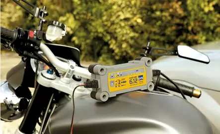 Akkulaturi GYS GysFlash 6.12 12 V - Invertterit, laturit - 3154020029378 - 2