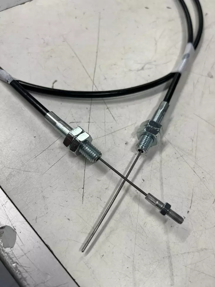 Kaasuvaijeri 2114 MM - Ohjaamo ja kori - svm0000010128 - 1