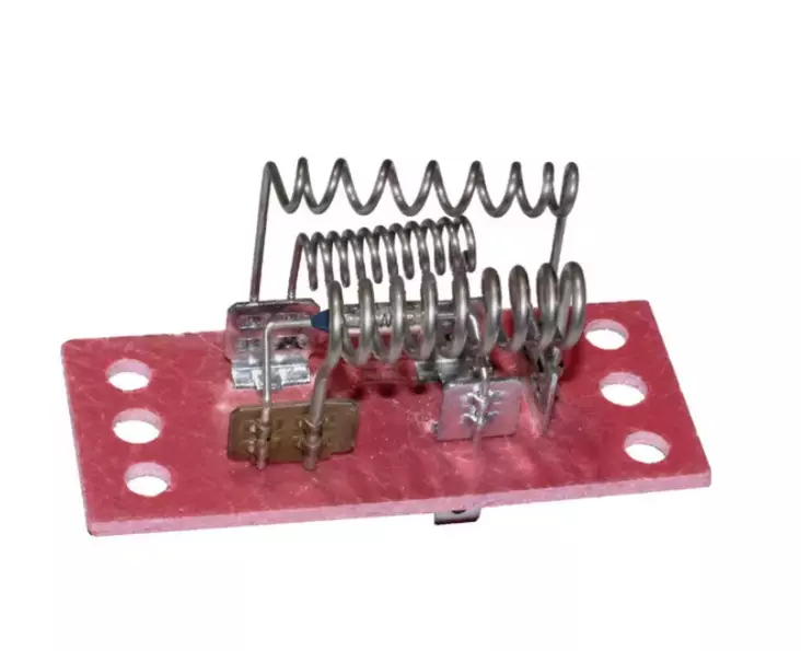 Lämm. lait. puhaltimen vastus, sopii NH - Ohjaamo ja kori - 5035776685408 - 1