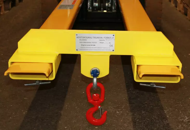 Nostokoukku trukkiin 2T - Nostimet ja tunkit - 6430074695279 - 1